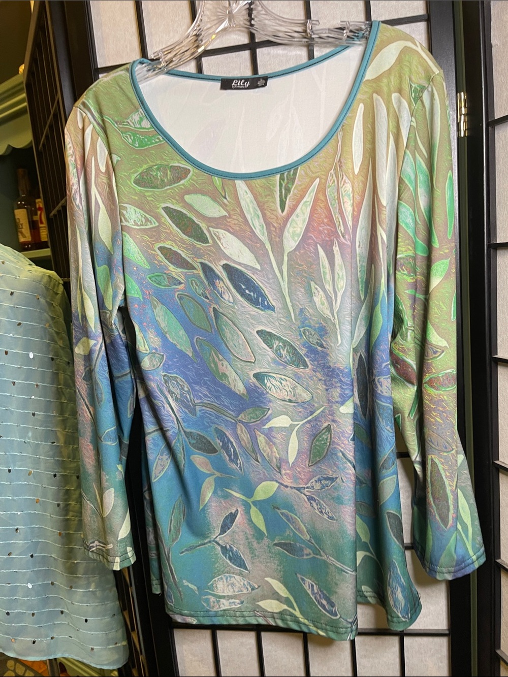 Lily Firmana Multicolor Leaf-Print Long Sleeve Top